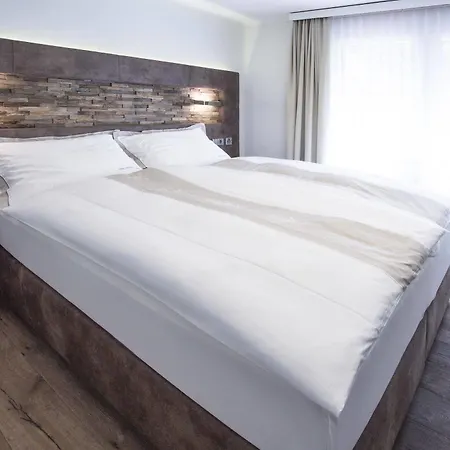 Haus Andorra *
