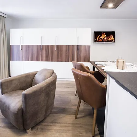 Haus Andorra アパート ツェルマット